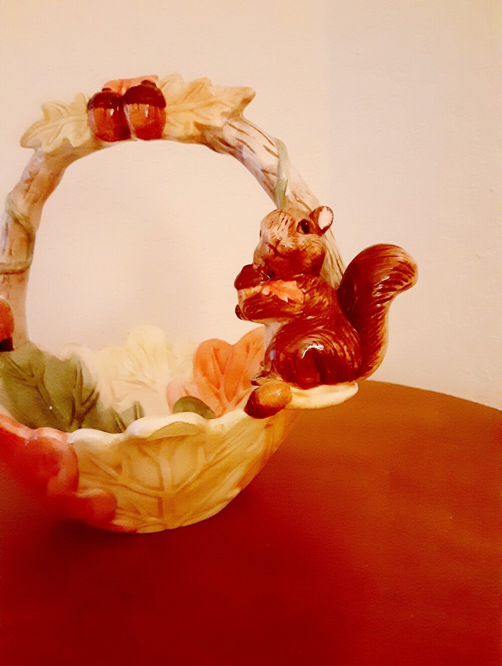 Autumn Leaf & Squirrel Ceramic Basket